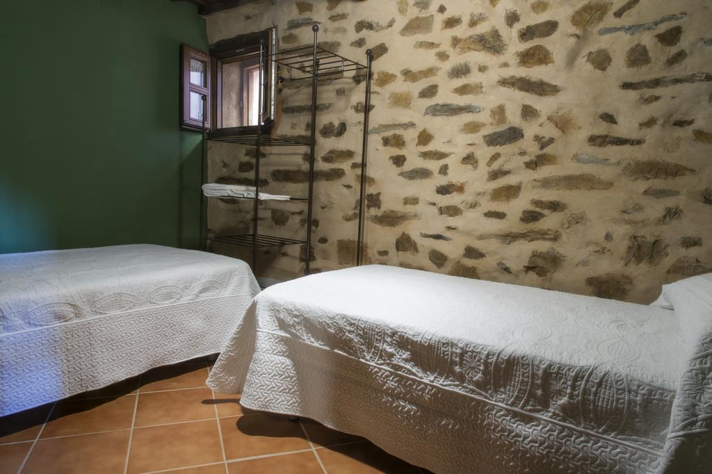 Molino Del Medio Casa de hóspedes Robledillo De Gata Exterior foto