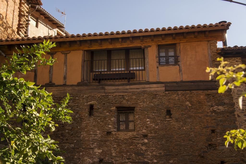 Molino Del Medio Casa de hóspedes Robledillo De Gata Exterior foto