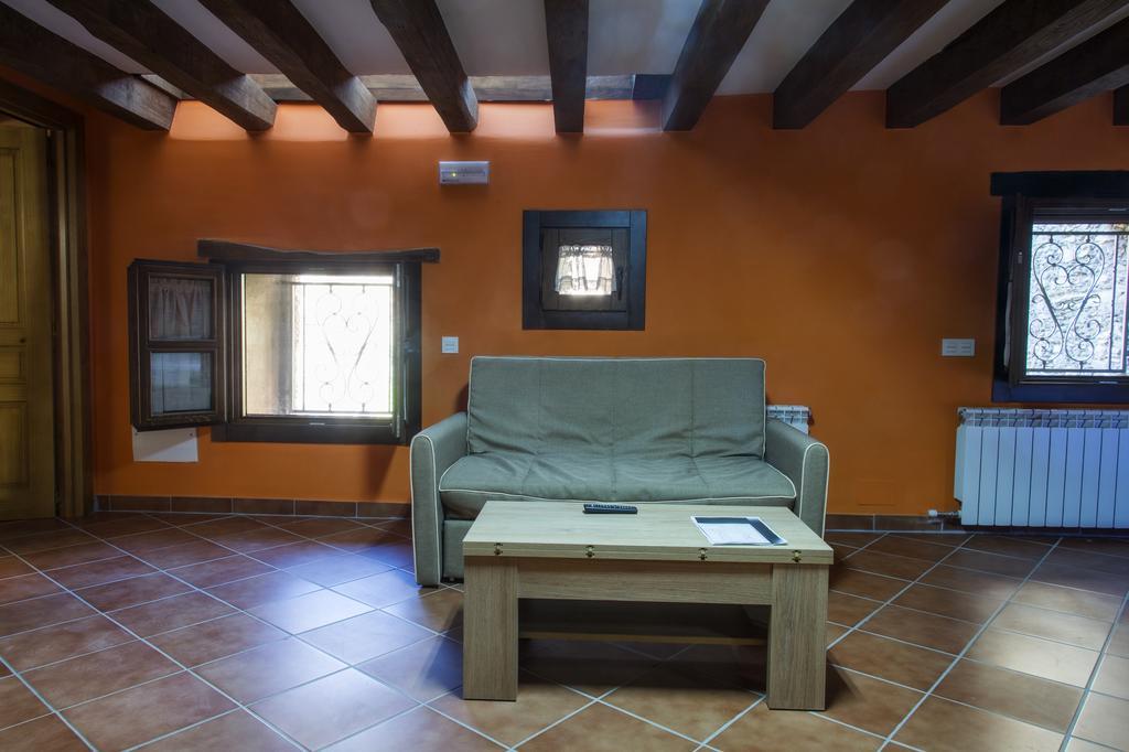 Molino Del Medio Casa de hóspedes Robledillo De Gata Exterior foto